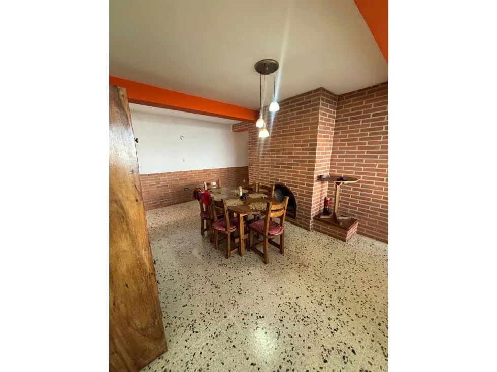 Casa en Venta En el Junquito Urb Araguaney - 6