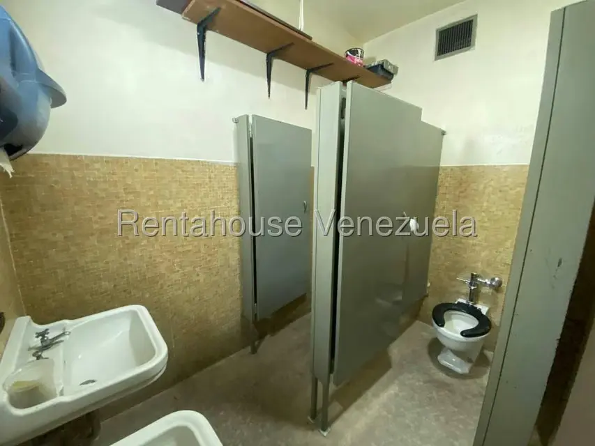 Local Comercial en Venta en Parroquia Catedral, Distrito Metropolitano - 18