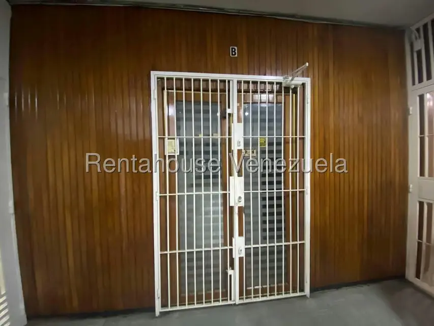Local Comercial en Venta en Parroquia Catedral, Distrito Metropolitano - 2