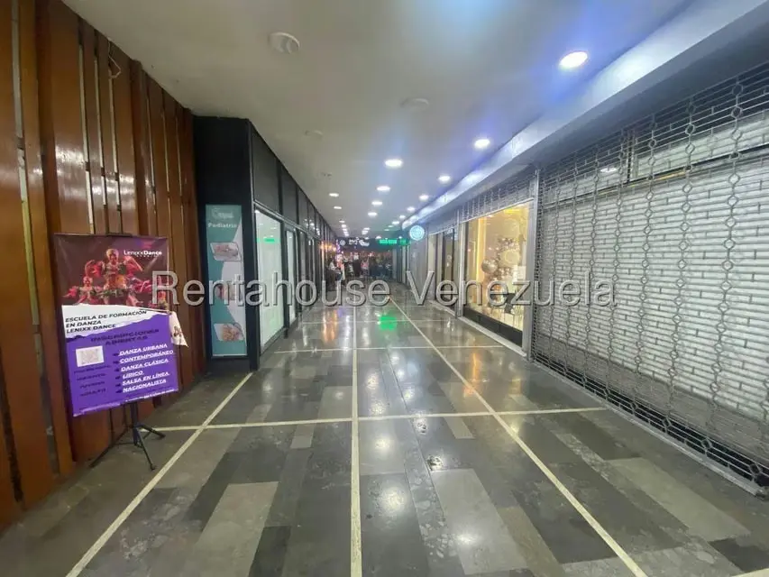 Local Comercial en Venta en Parroquia Catedral, Distrito Metropolitano - 21