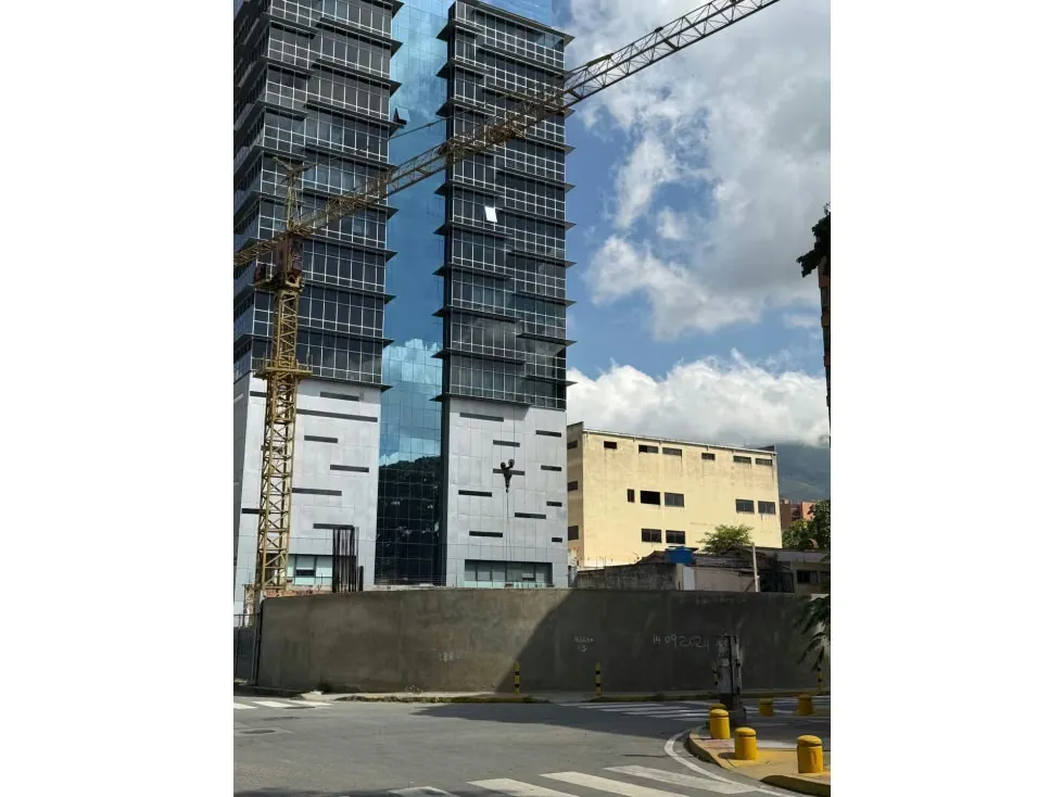 Vendo terreno c/ proyecto 1080 m2 Las Mercedes 2331 - 11