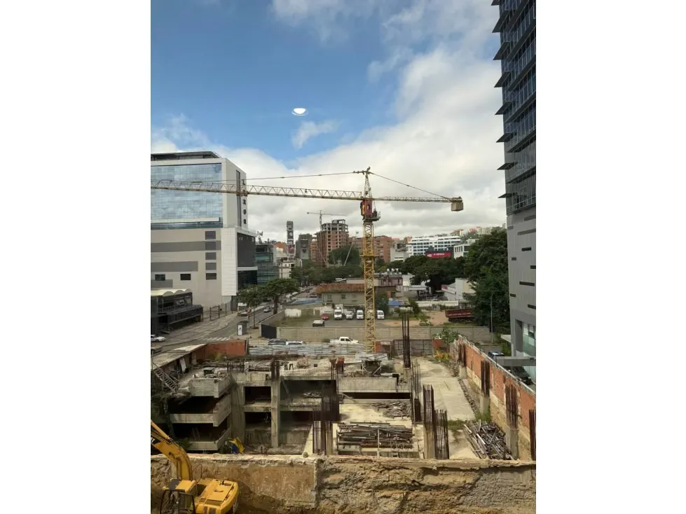 Vendo terreno c/ proyecto 1080 m2 Las Mercedes 2331 - 22