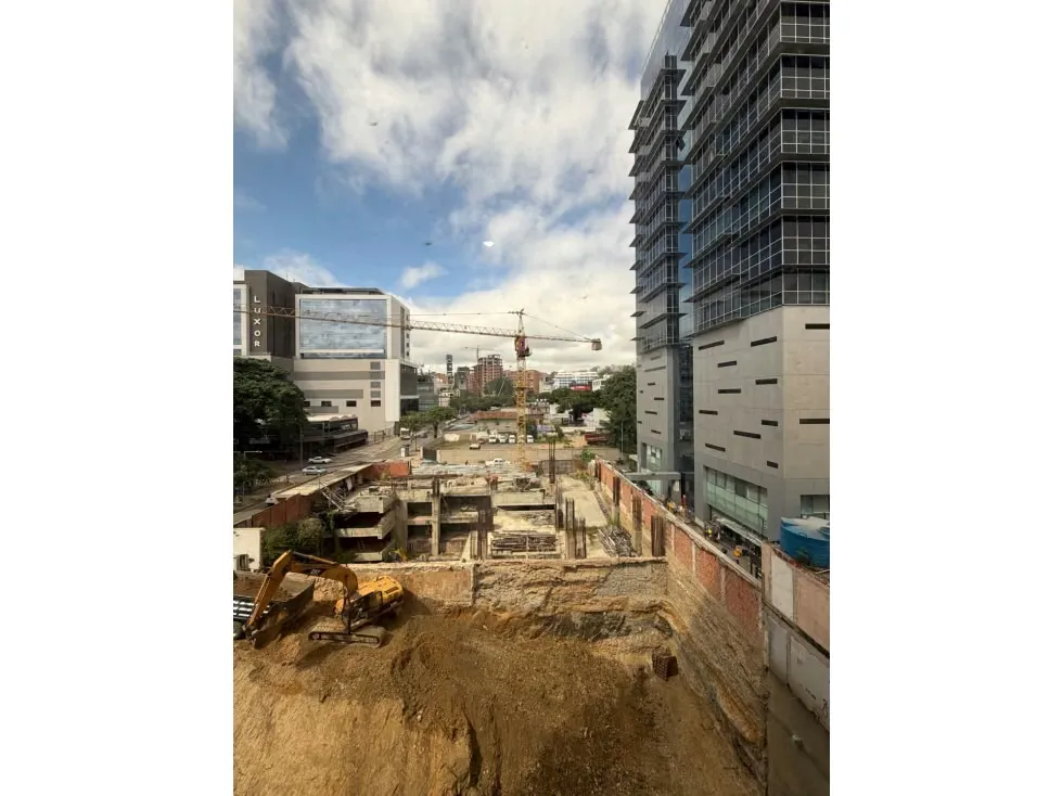 Vendo terreno c/ proyecto 1080 m2 Las Mercedes 2331 - 25