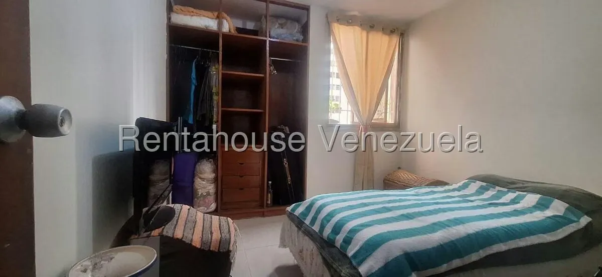 Apartamento (1 Nivel) en Venta en La Rosaleda, Miranda - 16