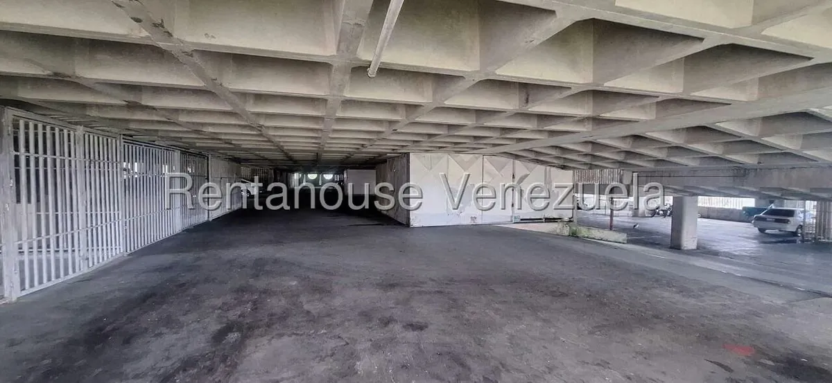 Apartamento (1 Nivel) en Venta en La Rosaleda, Miranda - 17