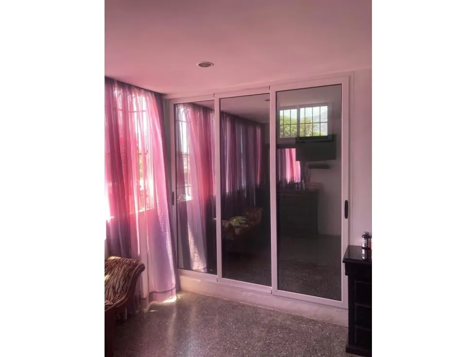 Casa en venta - Av Circunvalacion Catia - 12