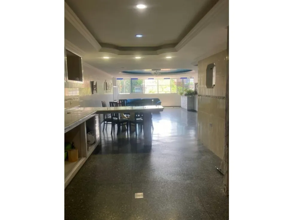 Casa en venta - Av Circunvalacion Catia - 8