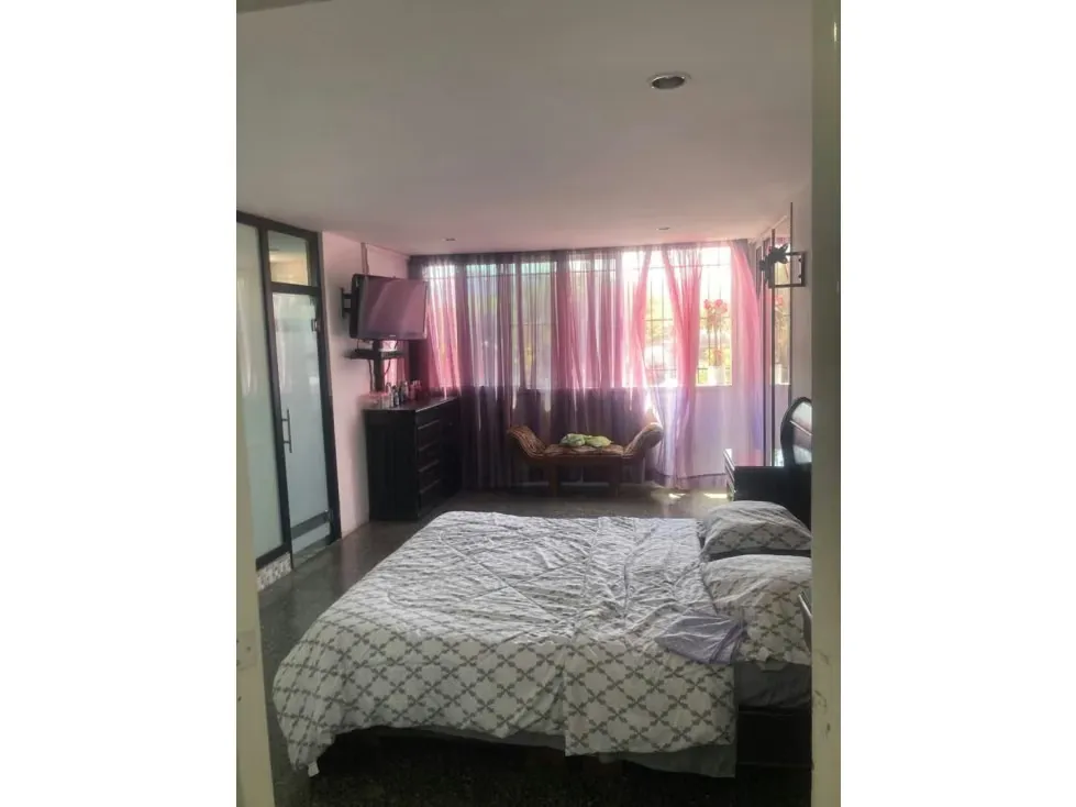 Casa en venta - Av Circunvalacion Catia - 9