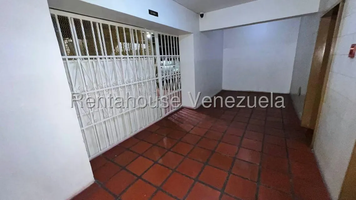Apartamento (1 Nivel) en Venta en Conjunto Residencial Los Jardines, Aragua - 37