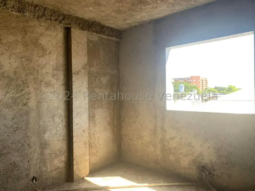 Casa (Multipes Niveles) en Venta en La Arboleda, Nueva Esparta - 32