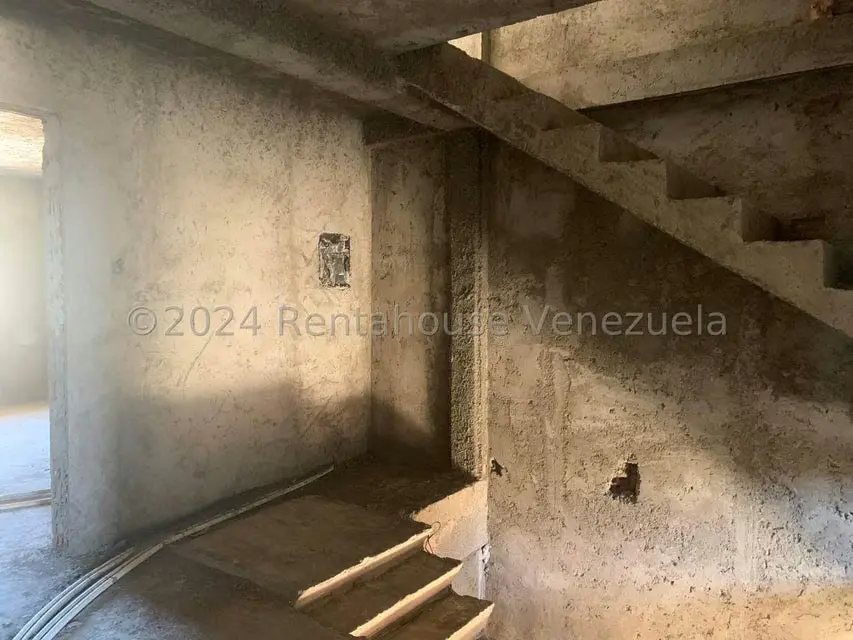 Casa (Multipes Niveles) en Venta en La Arboleda, Nueva Esparta - 35