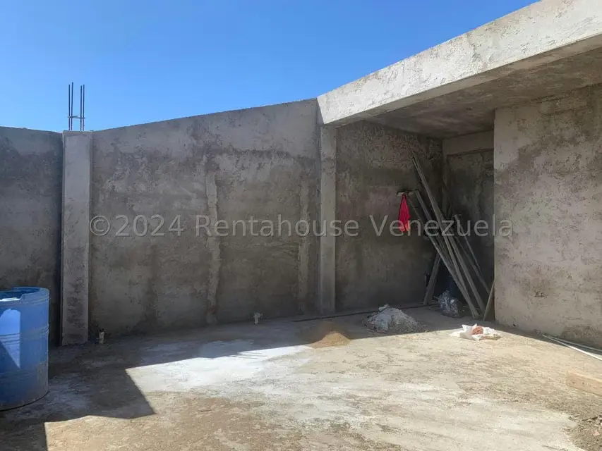 Casa (Multipes Niveles) en Venta en La Arboleda, Nueva Esparta - 49
