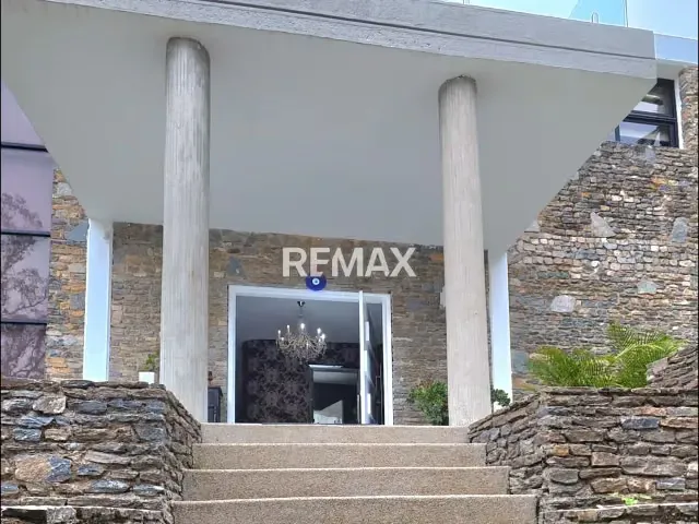 CASA EN VENTA URB. ALTO HATILLO - 11