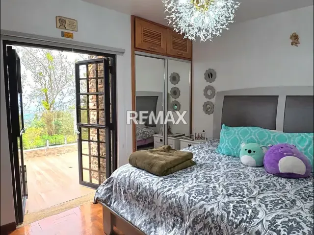 CASA EN VENTA URB. ALTO HATILLO - 7