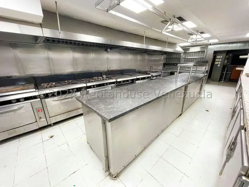 Local Comercial en Alquiler en Los Palos Grandes, Distrito Metropolitano - 20