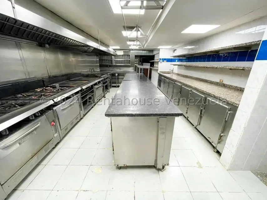 Local Comercial en Alquiler en Los Palos Grandes, Distrito Metropolitano - 22