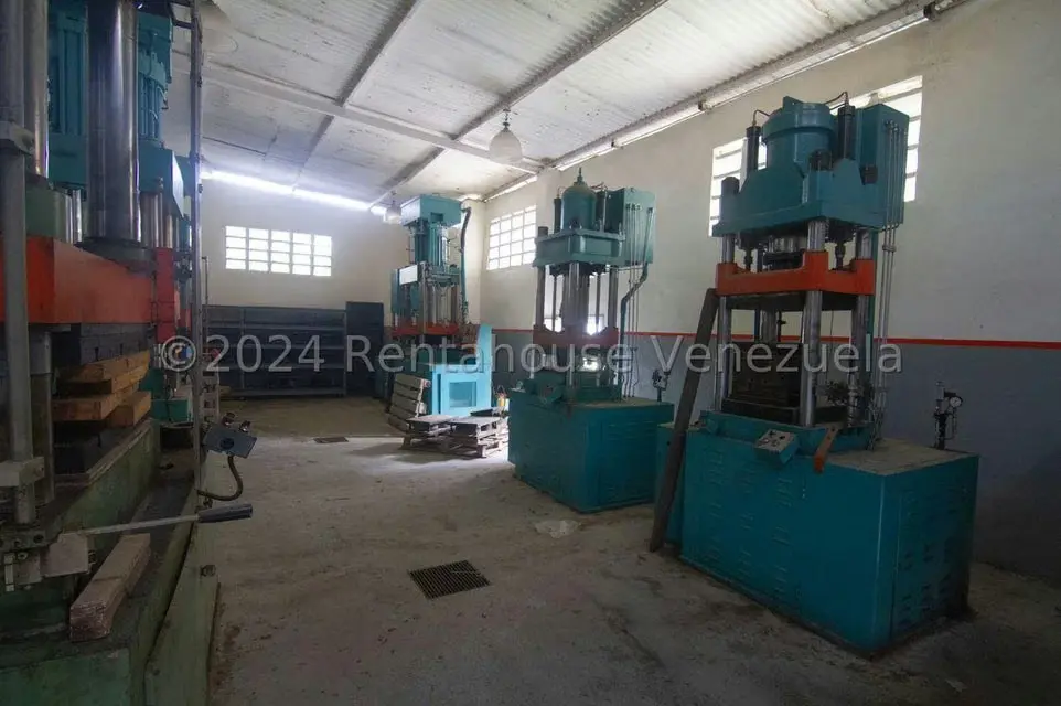 Galpon - Deposito en Venta en Municipio Carrizal, Miranda - 10