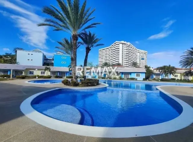 EN VENTA APARTAMENTO EN LA MARINA - 11