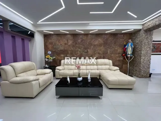 EN VENTA APARTAMENTO RESIDENCIAS REINA VICTORIA - 3