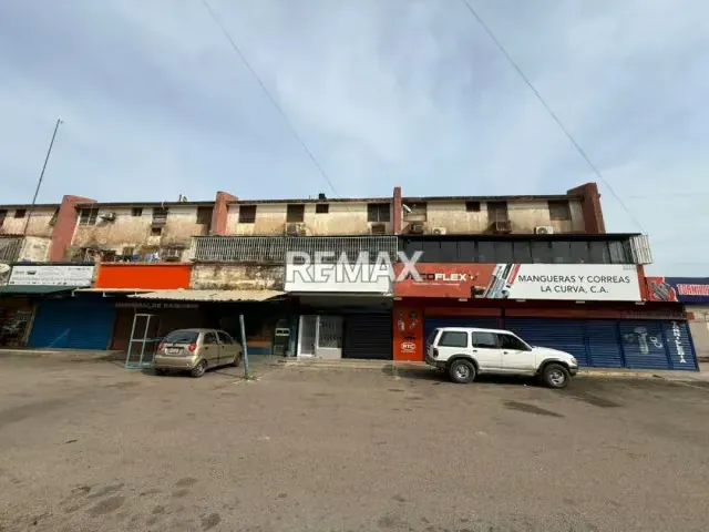 Local Alquiler Centro Comercial Incumosa - 2