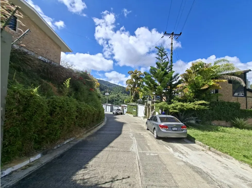 Vendo casa multinivel 648m2 Los Naranjos 0608 - 6