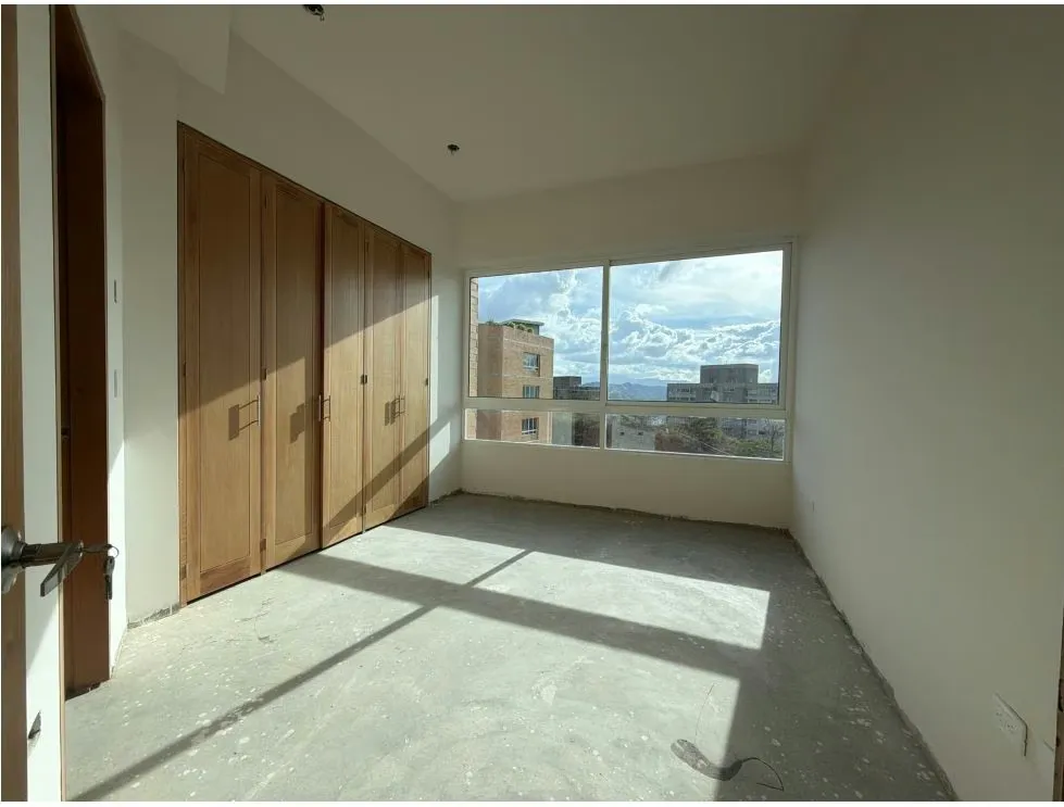 Vendo Ph en obra gris 222.73+427m2 Mirador de Los Campitos 2930 - 18