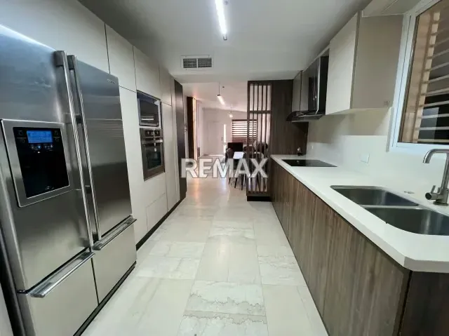 Casa Urbanizacion Rosal sur calle cerrada - 9