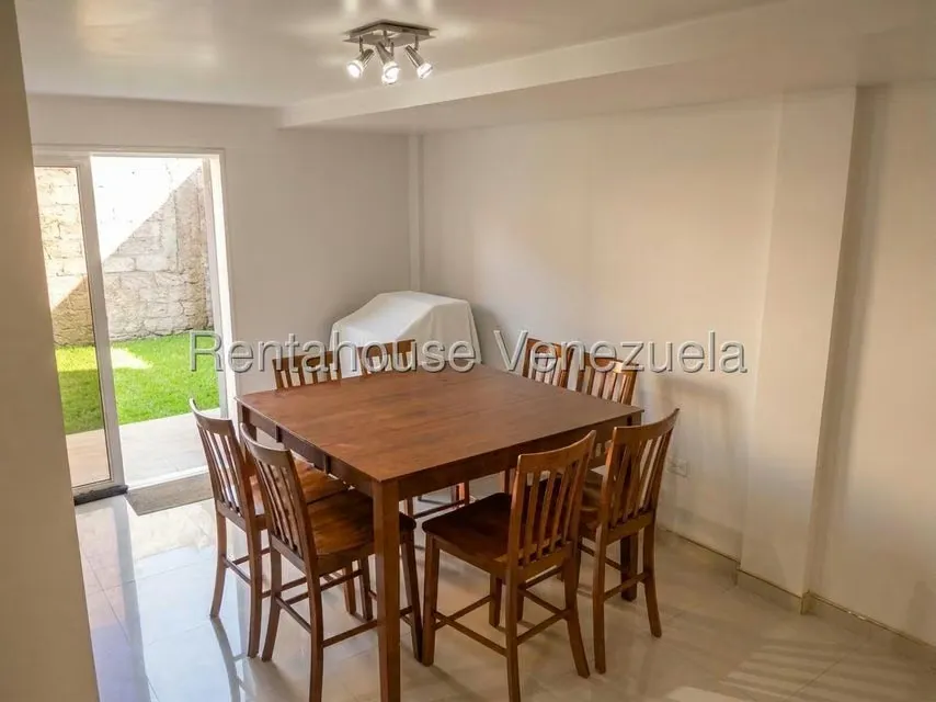Townhouse (Duplex) en Alquiler en El Cardon, Falcon - 7
