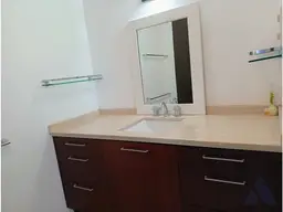Vista 42