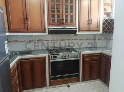 Venta apartamento en Residencias Las Cármenes. Penthouse. Cagua estado Aragua - 2