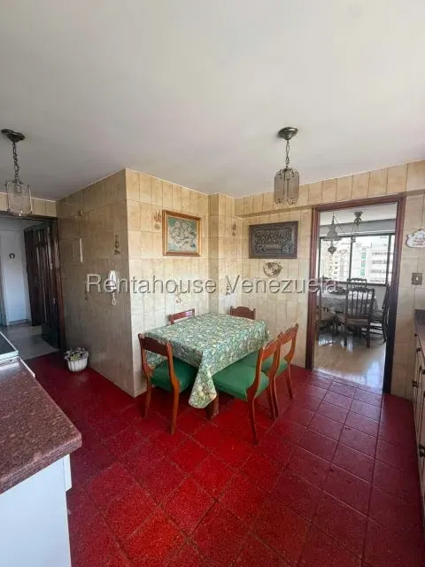 Apartamento (1 Nivel) en Venta en La Florida, Distrito Metropolitano - 12