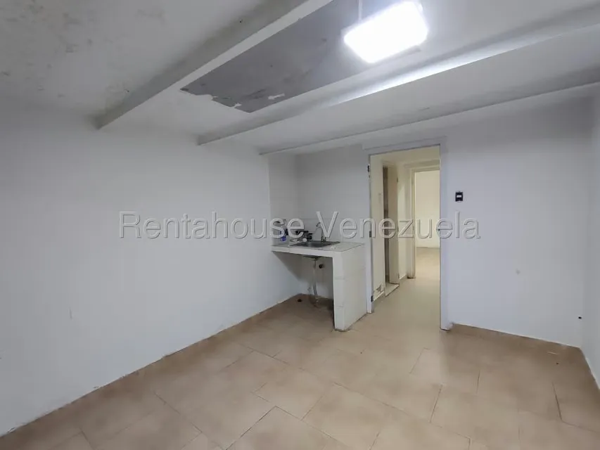 Local Comercial en Venta en Zona Centro, Aragua - 12