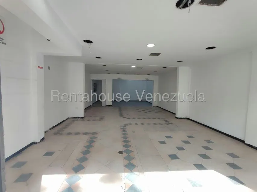 Local Comercial en Venta en Zona Centro, Aragua - 2
