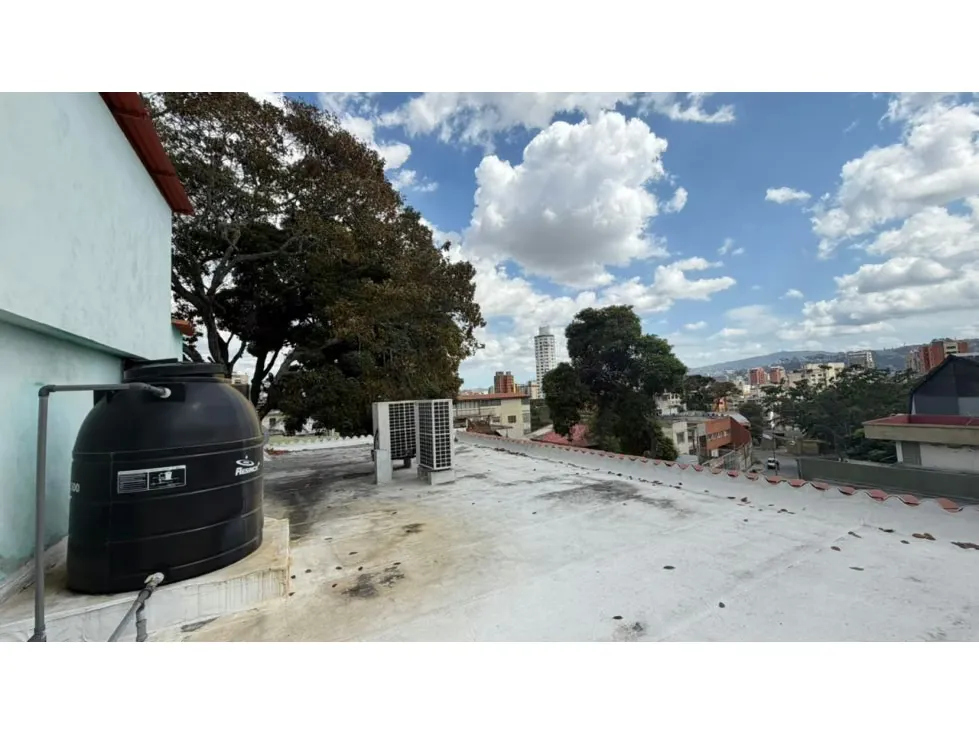 Vendo galpón 3000m2 Maripérez 0883 - 18