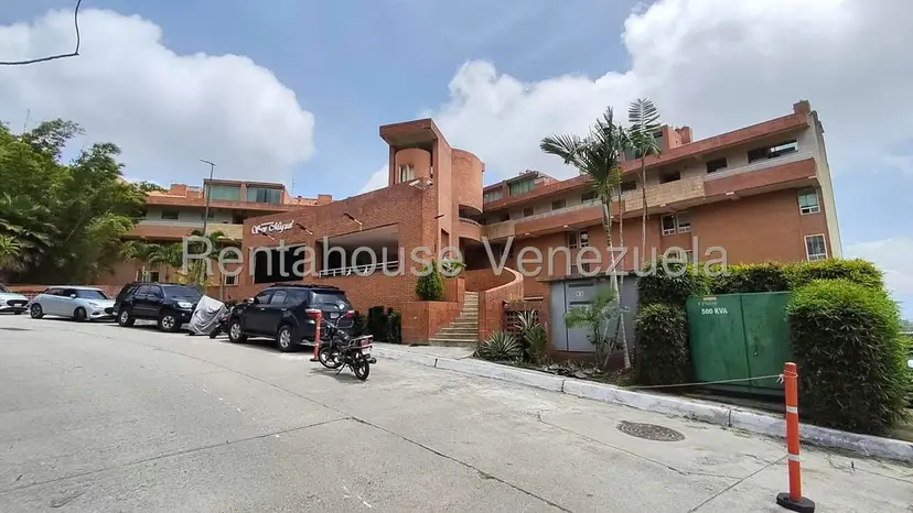 Apartamento (Duplex) en Alquiler en Oripoto, Distrito Metropolitano