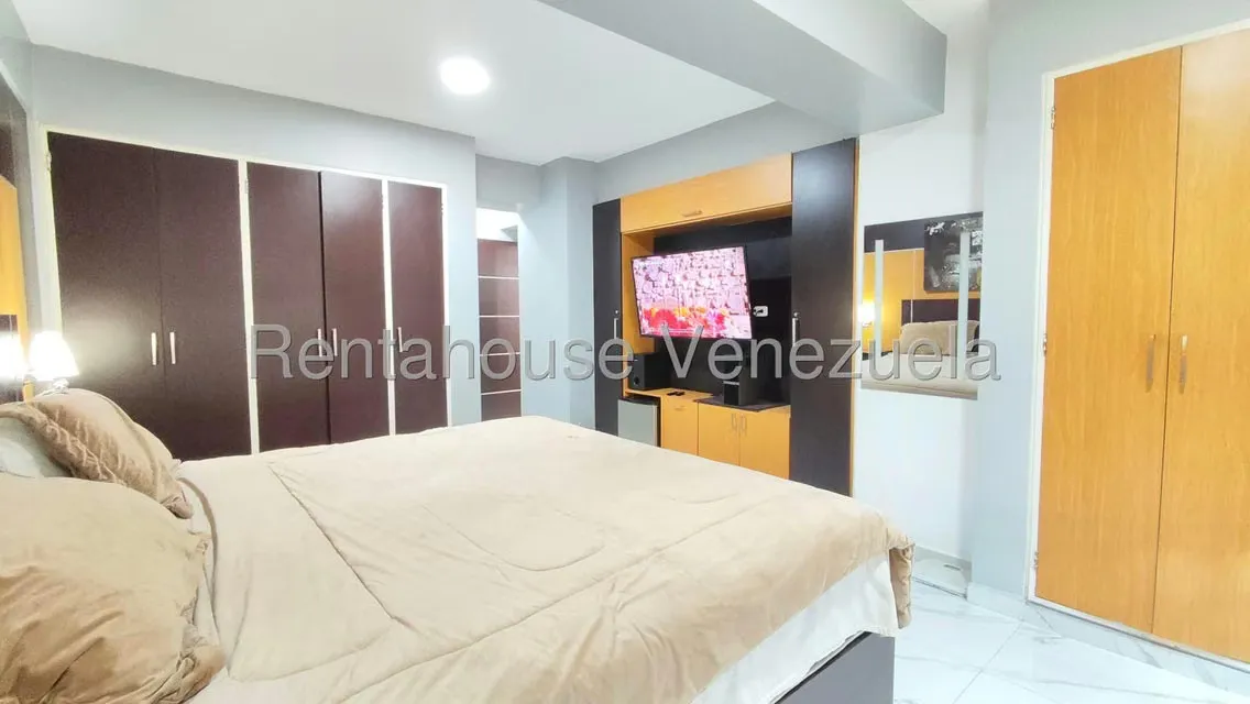 Apartamento (Duplex) en Alquiler en Oripoto, Distrito Metropolitano - 30