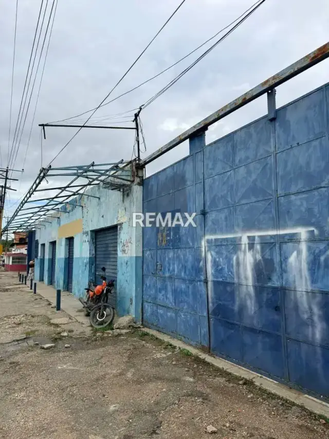 EN VENTA TERRENO EN LA AV. ARANZAZU VALENCIA