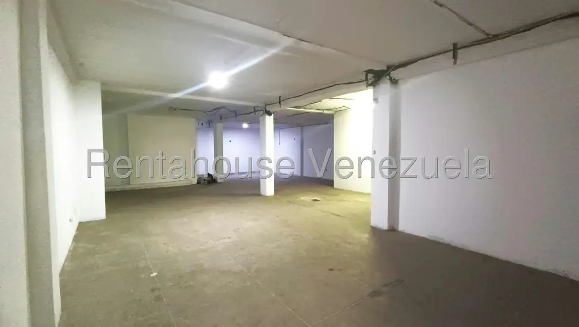 Galpon - Deposito en Alquiler en Catia, Distrito Metropolitano - 4