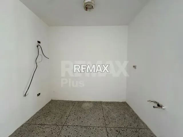 Apartamento en Venta Resd. La Florida EDificio Aragua - 3