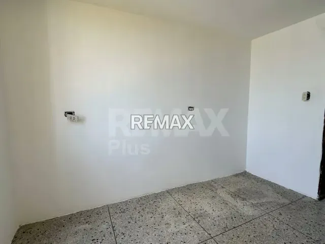 Apartamento en Venta Resd. La Florida EDificio Aragua - 5