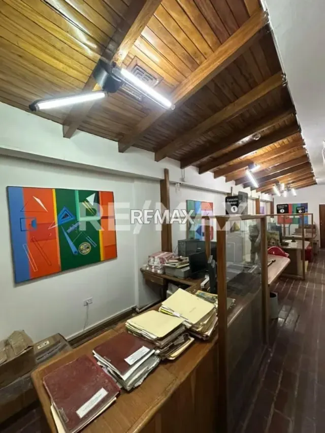 Locales comerciales en Venta Av. 4 Bella Vista - 6