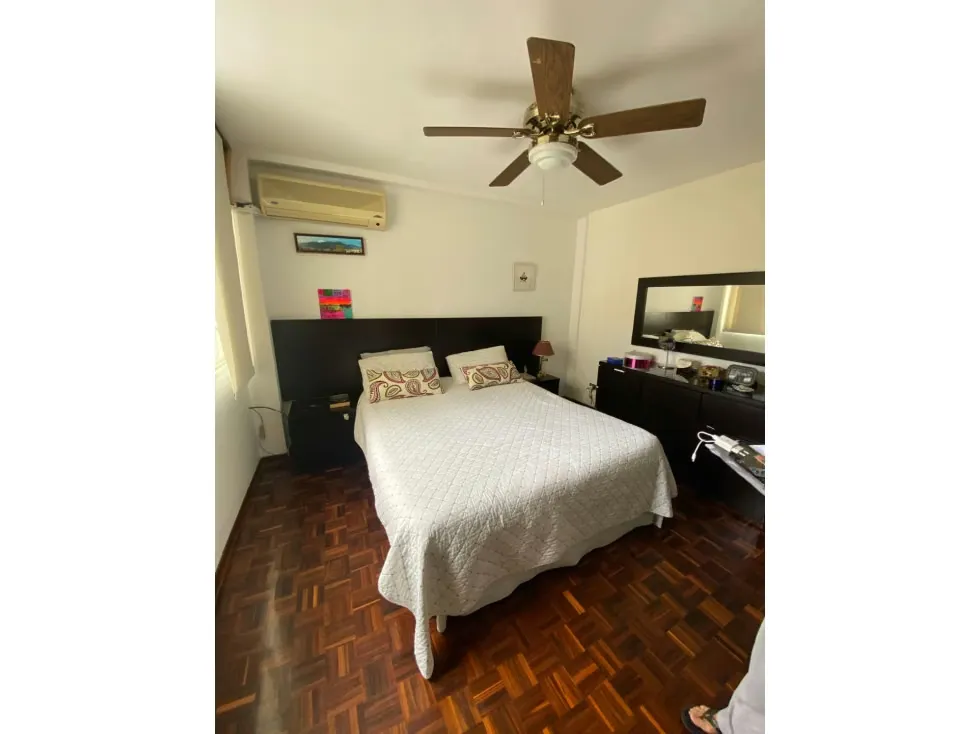 Se vende casa 200m2 La Boyera 7128 - 7