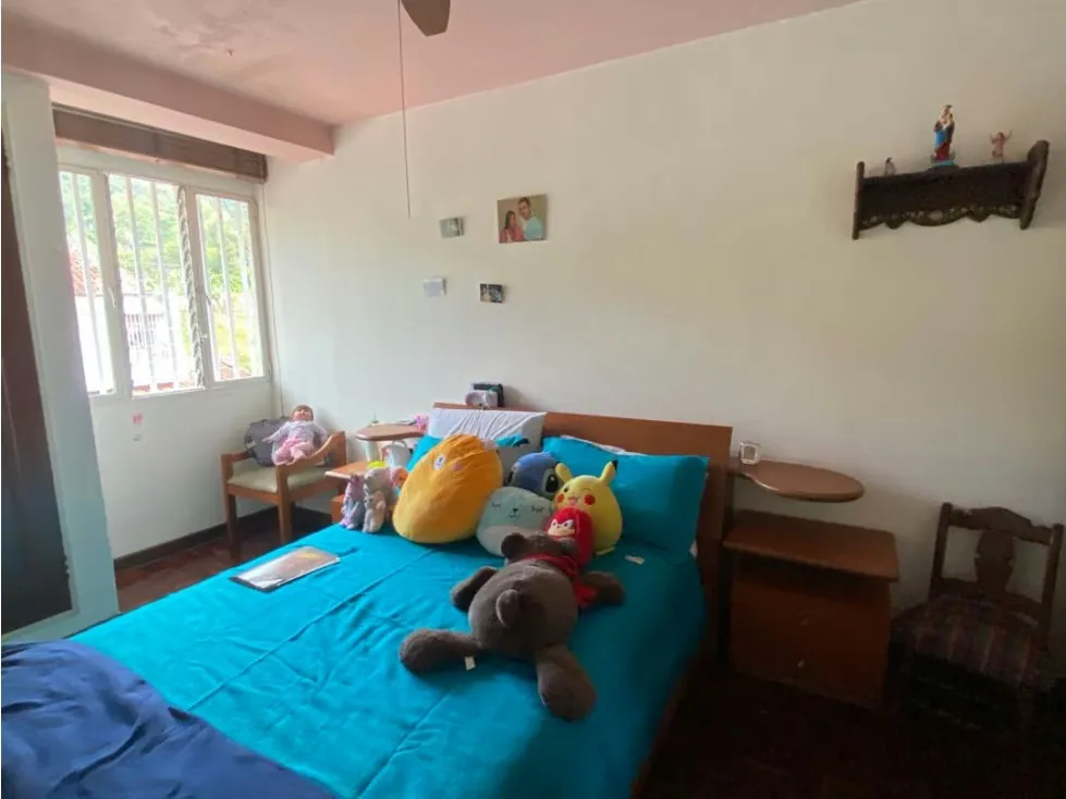 Se vende casa 200m2 La Boyera 7128 - 9