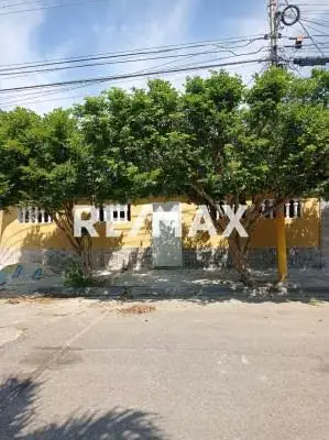 EN VENTA CASA DE ESQUINA EN RESIDENCIAS PALO NEGRO