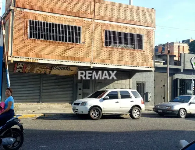 Local Comercial en Alquiler Carrera 19 entre Calles 13 y 14 Zona Este - Barquisimeto - 12