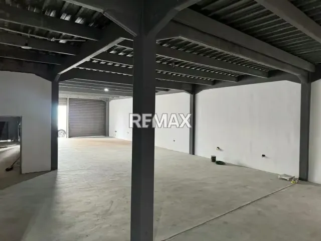 Local Comercial en Alquiler Carrera 19 entre Calles 13 y 14 Zona Este - Barquisimeto - 8