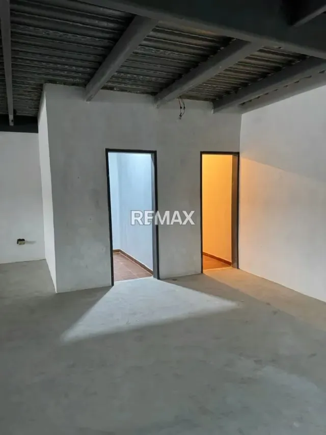 Local Comercial en Alquiler Carrera 19 entre Calles 13 y 14 Zona Este - Barquisimeto - 9