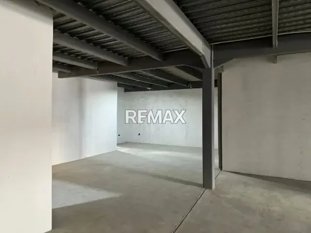 Local Comercial en Alquiler Carrera 19 entre Calles 13 y 14 Zona Este - Barquisimeto - 10