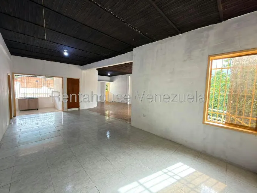 Casa (1 Nivel) en Alquiler en El Limon, Aragua - 17