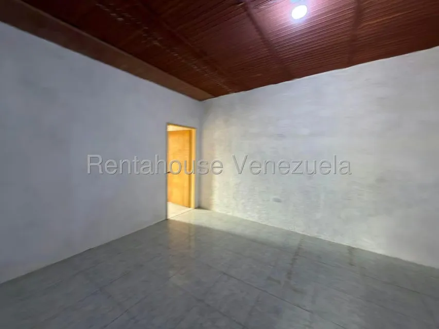 Casa (1 Nivel) en Alquiler en El Limon, Aragua - 21